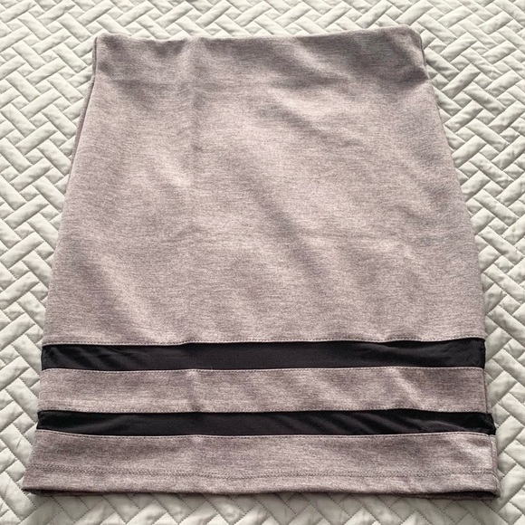 Mini Skirt - Picture 2 of 4